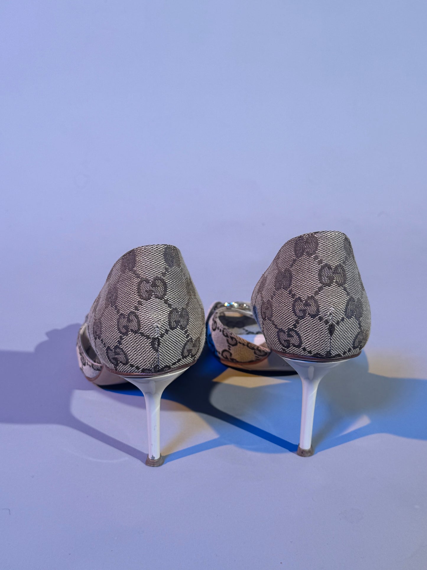Gucci Monogram peep toe heels. 37.5